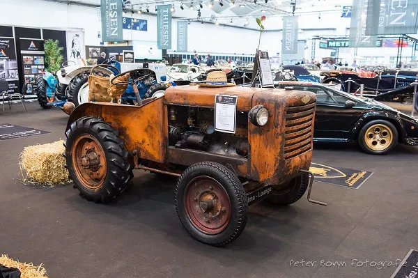 Ensimmäinen traktori - Lamborghini Carioca, 1948